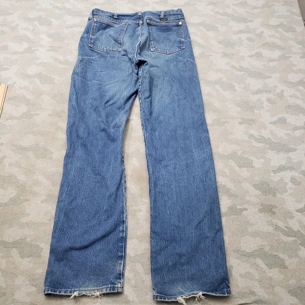 Vintage Wrangler 13MWZ Jeans Mens 32x34 Blue Western USA Cowboy Cut Whiskered